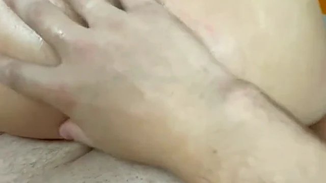 GIANT BUT BLONDE DOING ANAL AND ASKING TO CUM INSIDE Daniella Motta