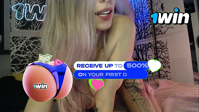 Shaking Boobs and Ahegao Vik1One